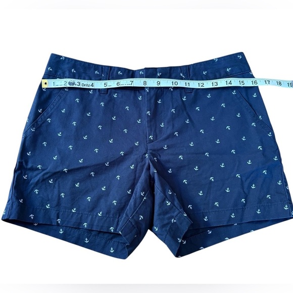 Tommy Hilfiger, Anchor Print Shorts, Size 2, Navy & White - Picture 4 of 12